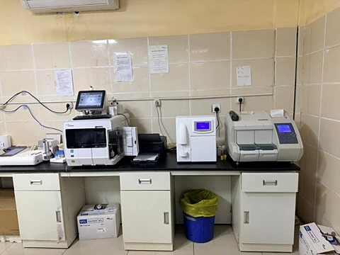 Automates du laboratoire d'analyses